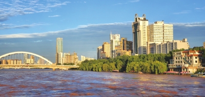 護(hù)好黃河水 保衛(wèi)蘭州藍(lán) 再造金城綠——蘭州市加強(qiáng)黃河流域生態(tài)保護(hù)、推進(jìn)高質(zhì)量發(fā)展綜述