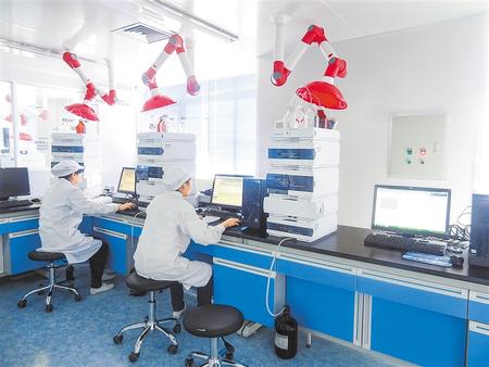 【抓“六穩(wěn)” 促“六?！薄繙p輕企業(yè)負擔 幫助渡過難關