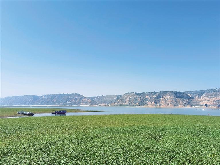 臨夏州鄉(xiāng)村振興示范村東干村——水光瀲滟“小洱?！?>
        </a><em>臨夏州鄉(xiāng)村振興示范村東干村——水光瀲滟“小洱海”</em></li>
    <li><a  target=