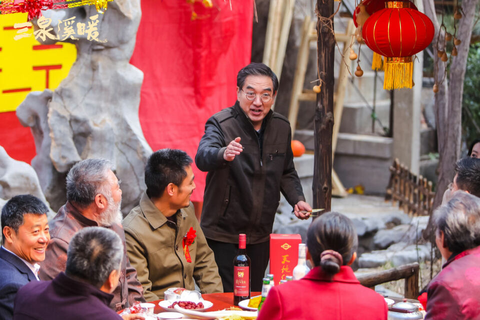 還原鄉(xiāng)味，留住鄉(xiāng)愁，《三泉溪暖》定檔央一